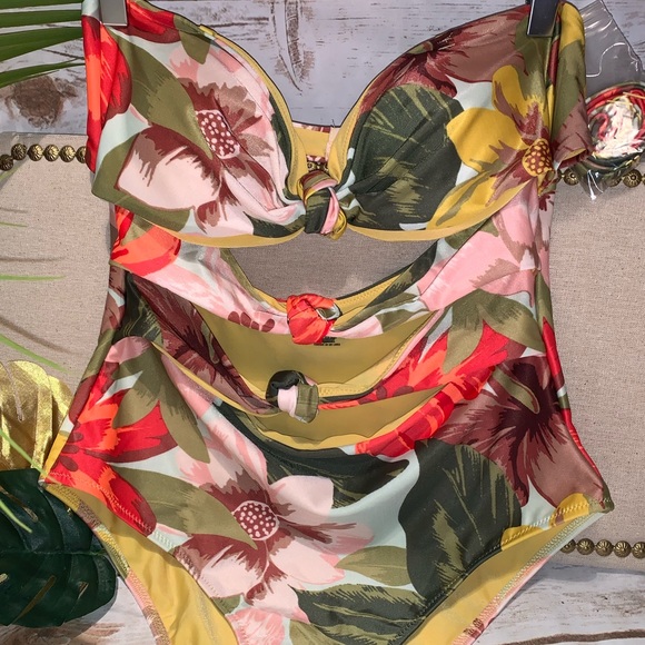 Aerie Triple Knot Swimsuit + cover skirt OR kimono - Picture 5 of 16